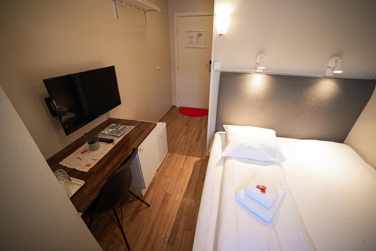 Forde Gjestehus Og Camping Esterno foto