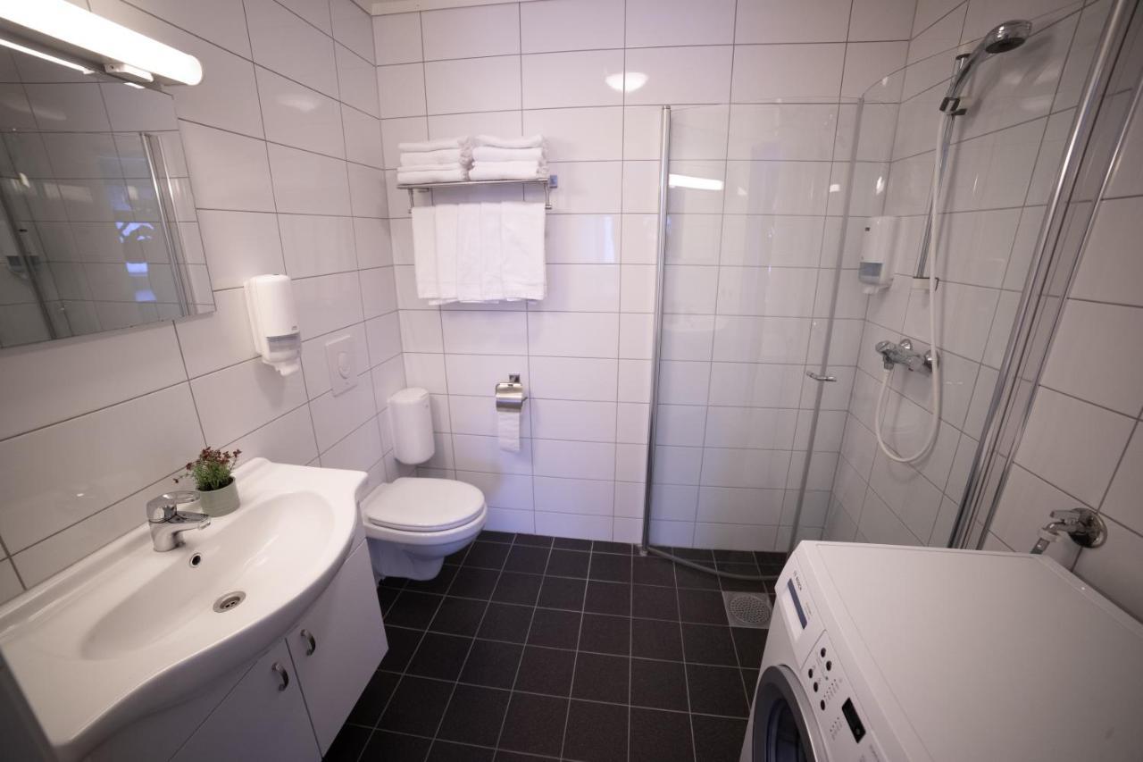 Forde Gjestehus Og Camping Esterno foto