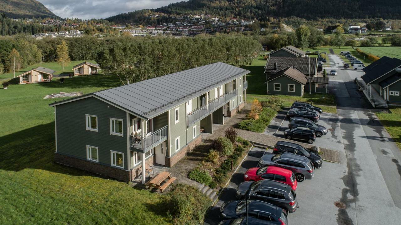 Forde Gjestehus Og Camping Esterno foto